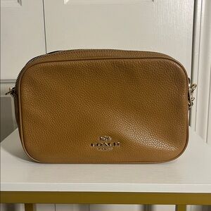 Coach Women’s Tan Leather Crossbody Bag NWOT